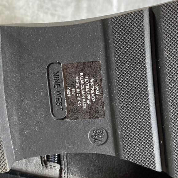 NINE WEST Women's Charcoal Tread Lug Sole Block-Heel Over-The-Knee Boots SZ 9.5 - Picture 12 of 12